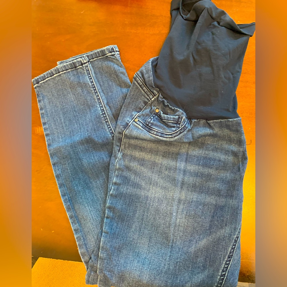 Maternity Indigo Blue Jeggings, size XL. Used, good condition.